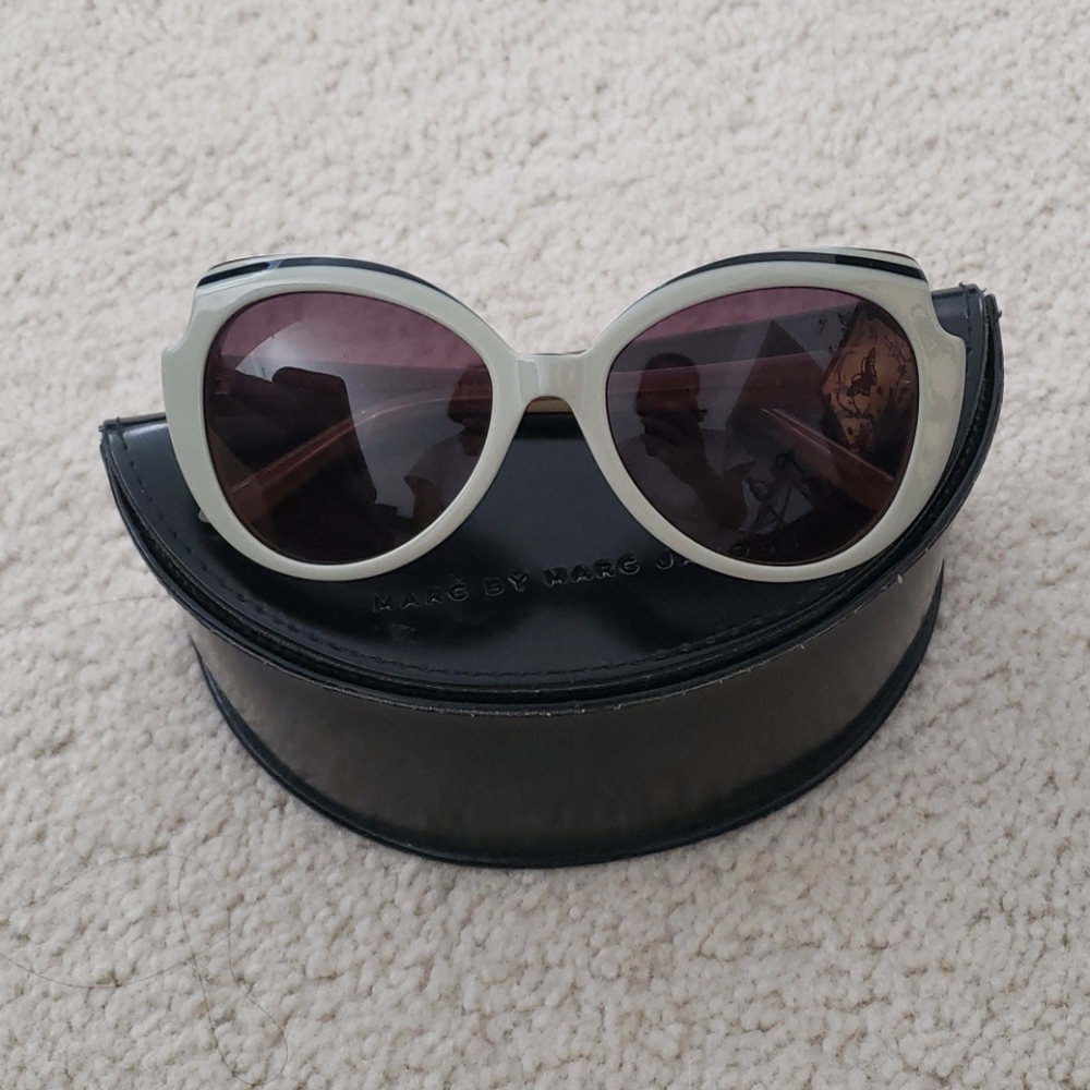 Marc by marc jacobs sunglasses